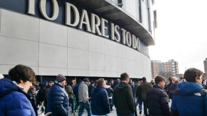 Manchester United Miss Out as Tottenham Close In on Record-Breaking Midfield Signing